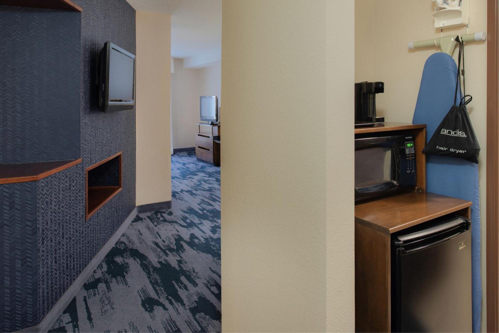 Hotel Fairfield By Marriott à Troy Extérieur photo