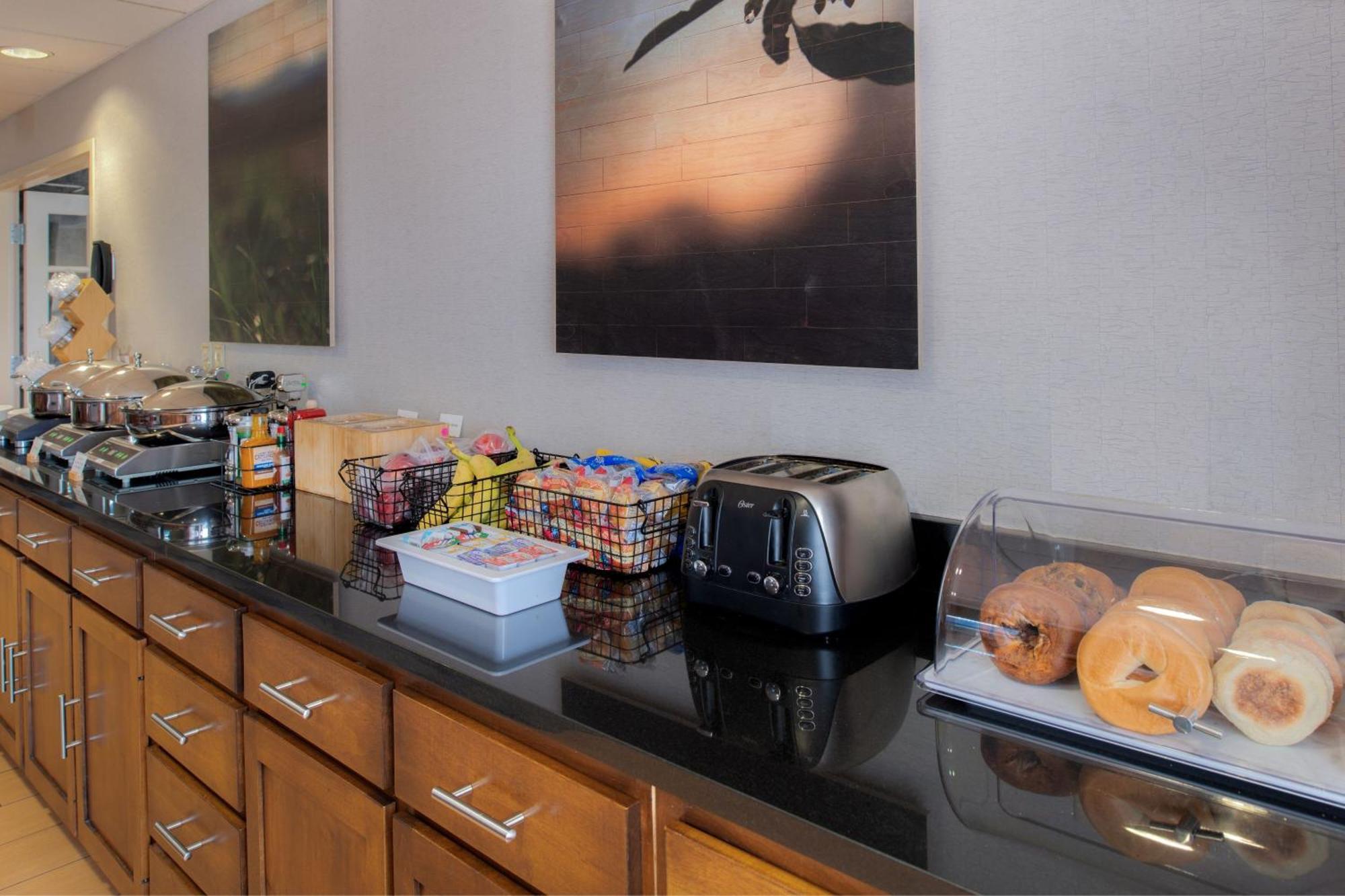 Hotel Fairfield By Marriott à Troy Extérieur photo
