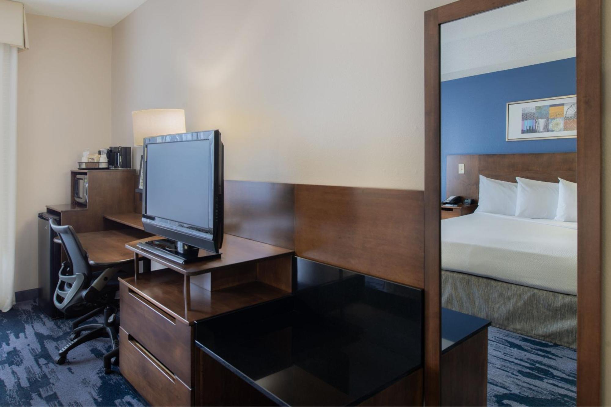 Hotel Fairfield By Marriott à Troy Extérieur photo