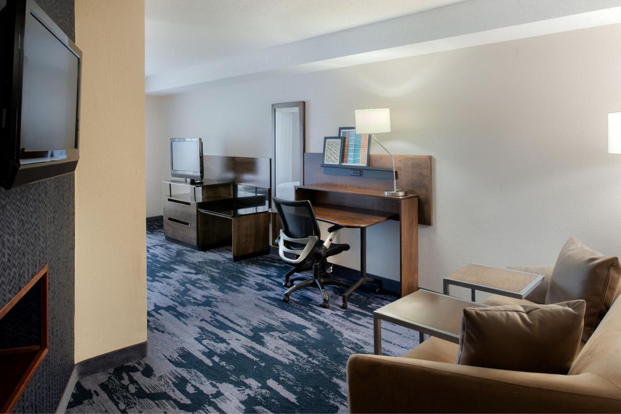 Hotel Fairfield By Marriott à Troy Extérieur photo