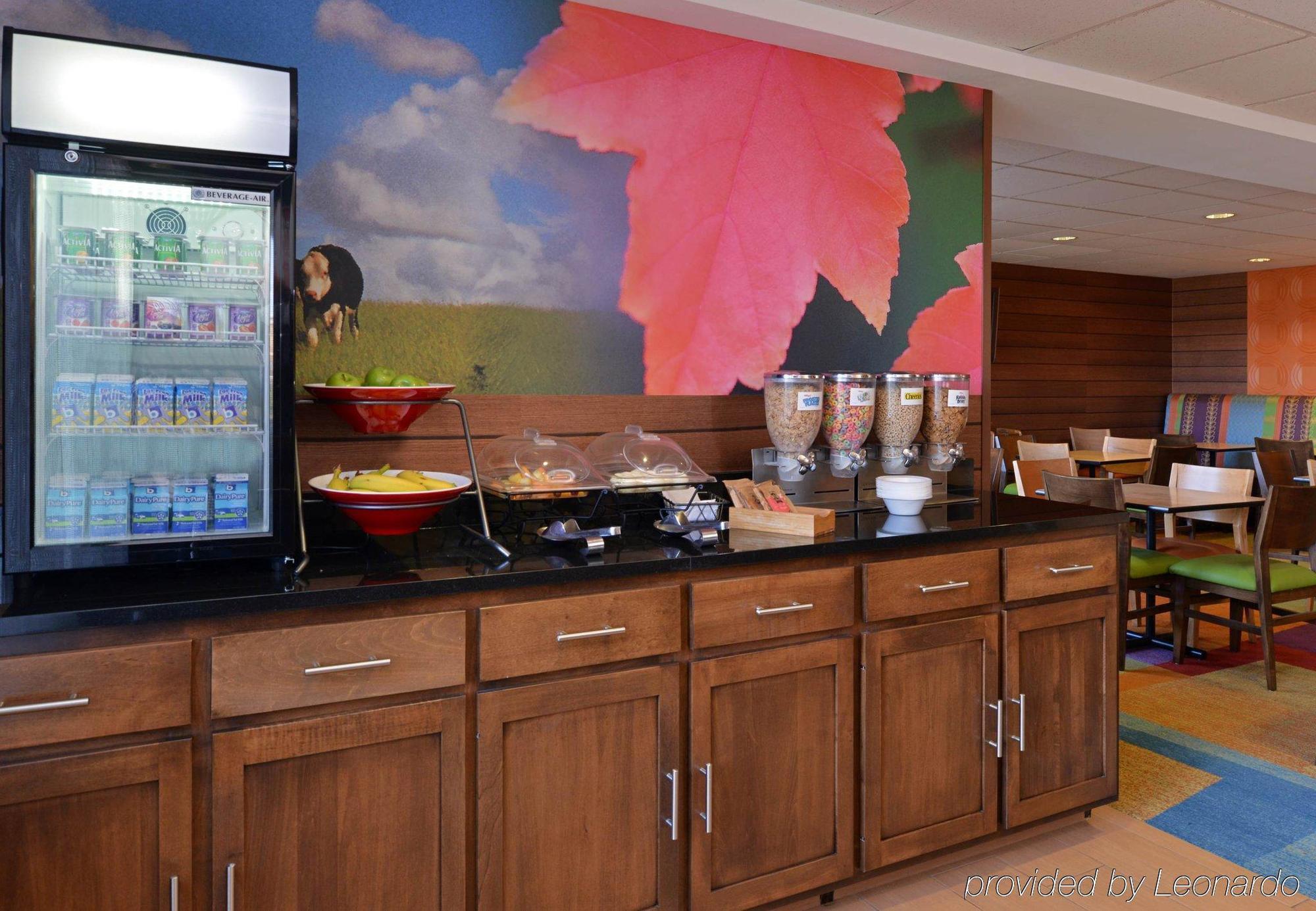Hotel Fairfield By Marriott à Troy Extérieur photo